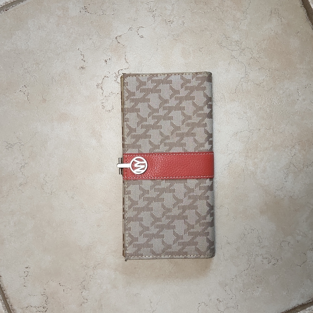 NY&C wallet